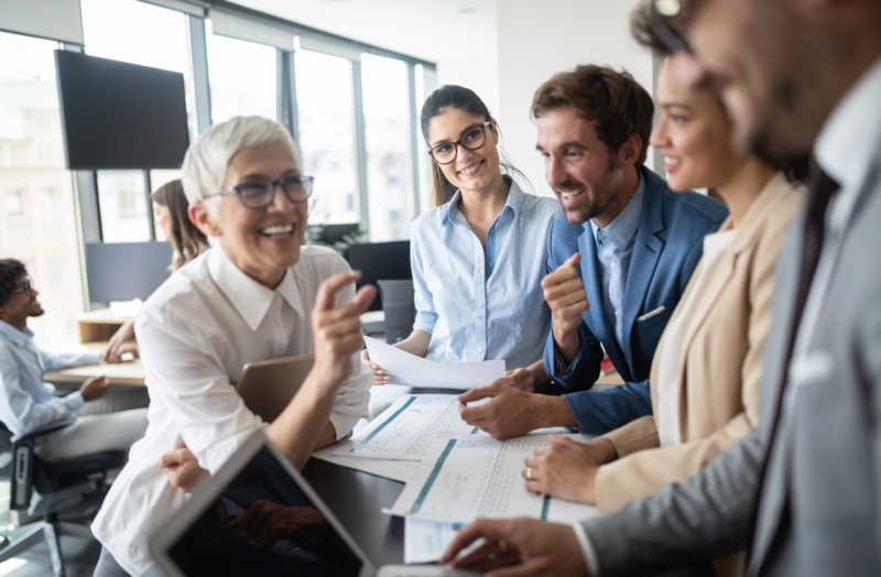 Unser Verständnis: Wir verstehen uns als Teamplayer mit und für unsere Kunden und pflegen einen Umgang auf Augenhöhe. Wir bieten alle Möglichkeiten eines innovativen Unternehmens und vertrauen auf die Stärken jedes Einzelnen und des gesamten Teams.